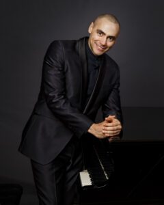 marcos madrigal, piano